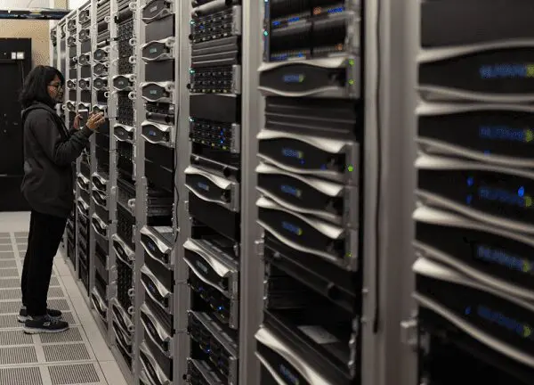 Nutanix dell powerEdge hardware support and maintenance 3 Nutanix Datacenter