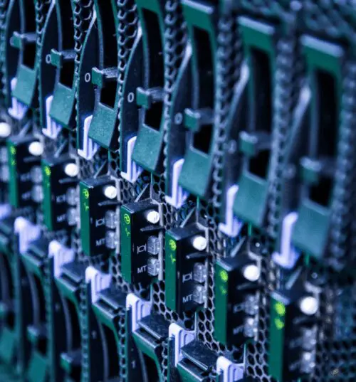 IBM server support and maintenance 1 IBM Servers