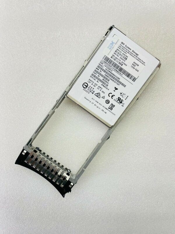 Disco IBM 00MJ158 800GB SSD SAS 2.5″ 12Gb/s StorWize V3700
