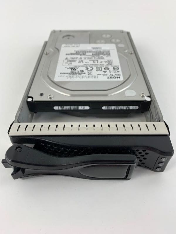 NetApp E-X4027A-R6 3.5" 600GB 15K SAS 6Gbps 1 NetApp E-X4027A-R6 3.5" 600GB 15K SAS 6Gbps FDE HDD - 53148-00